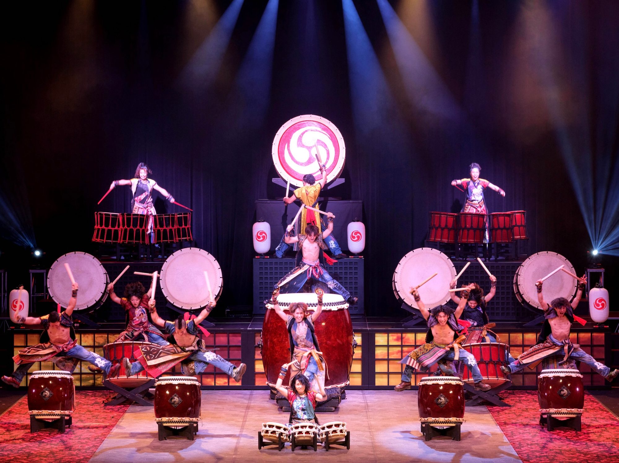 Yamato - The Drummers of Japan playing live